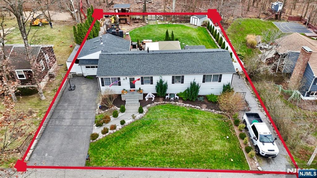 Homes for sale in West Milford, NJ | 153 S Mountain Cir, West Milford, NJ 07480 | MLS# 25041414