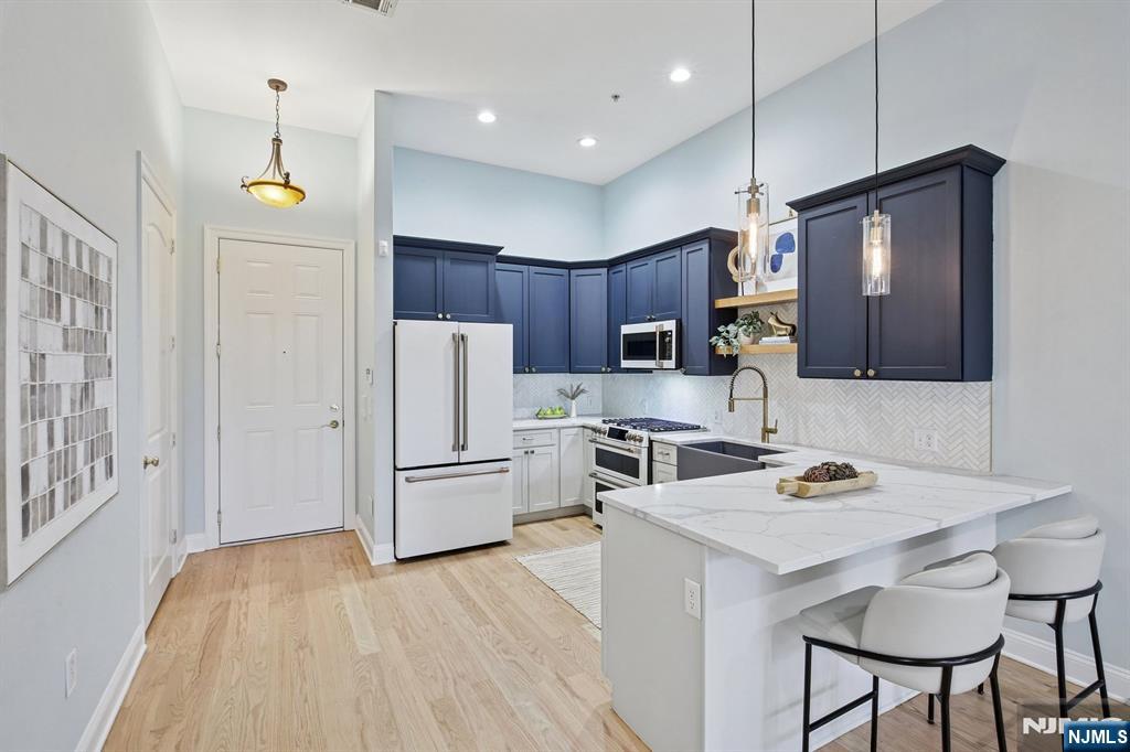 Homes for sale in Bloomfield, NJ | 186 Walnut St #114, Bloomfield, NJ 07003 | MLS# 25041588