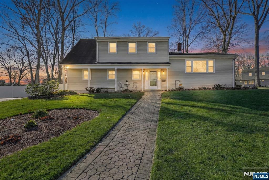 $875,000 Split Level