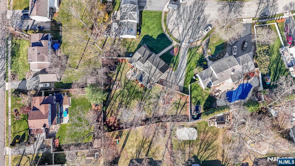 Homes for sale in Wayne, NJ | 9 Allison Ct, Wayne, NJ 07470 | MLS# 25041611