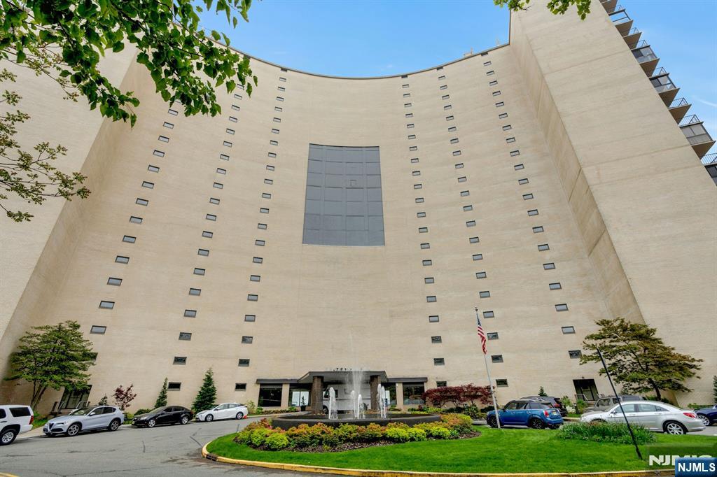 Homes for sale in Union City, NJ | 380 Mountain #701, Union City, NJ 07087 | MLS# 25041617