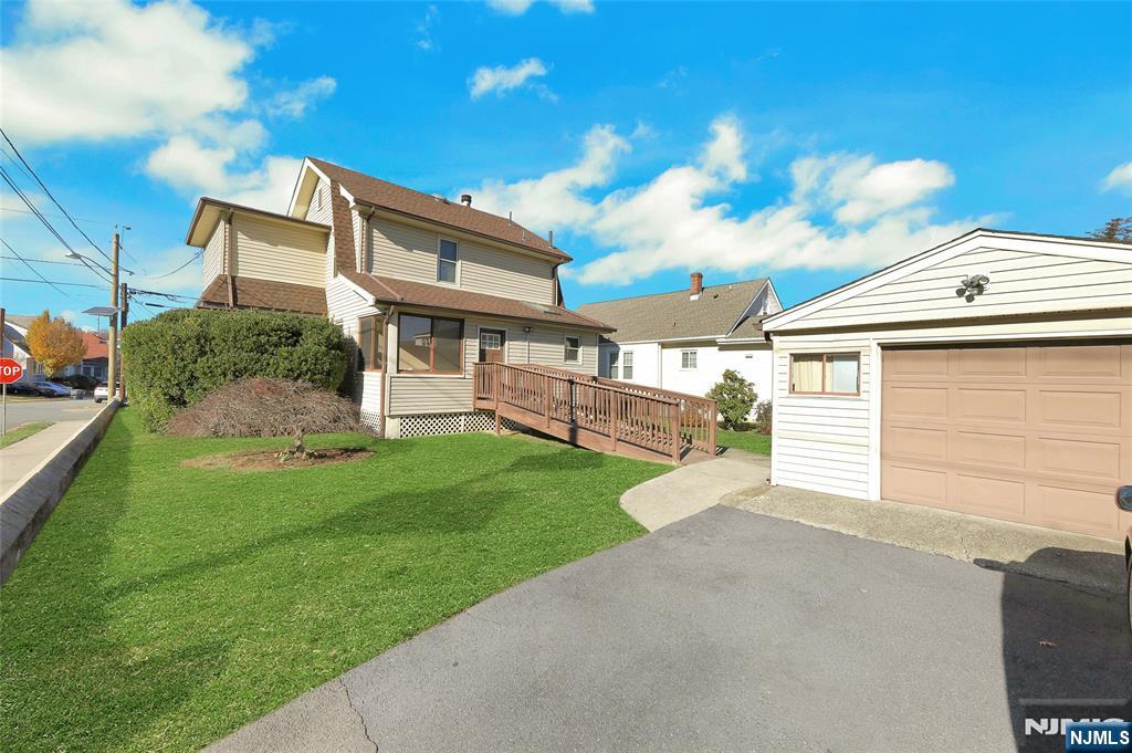 Homes for sale in Totowa, NJ | 80 Garfield Pl, Totowa, NJ 07512 | MLS# 25041626