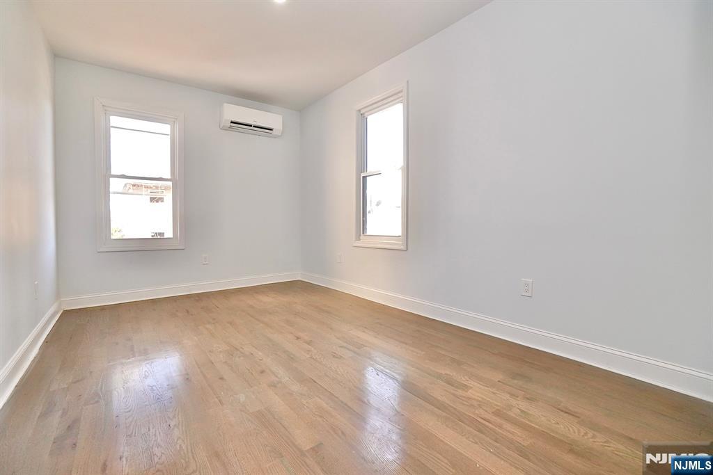 Homes for sale in Newark, NJ | 216 Peshine Ave, Newark, NJ 07108 | MLS# 25041661