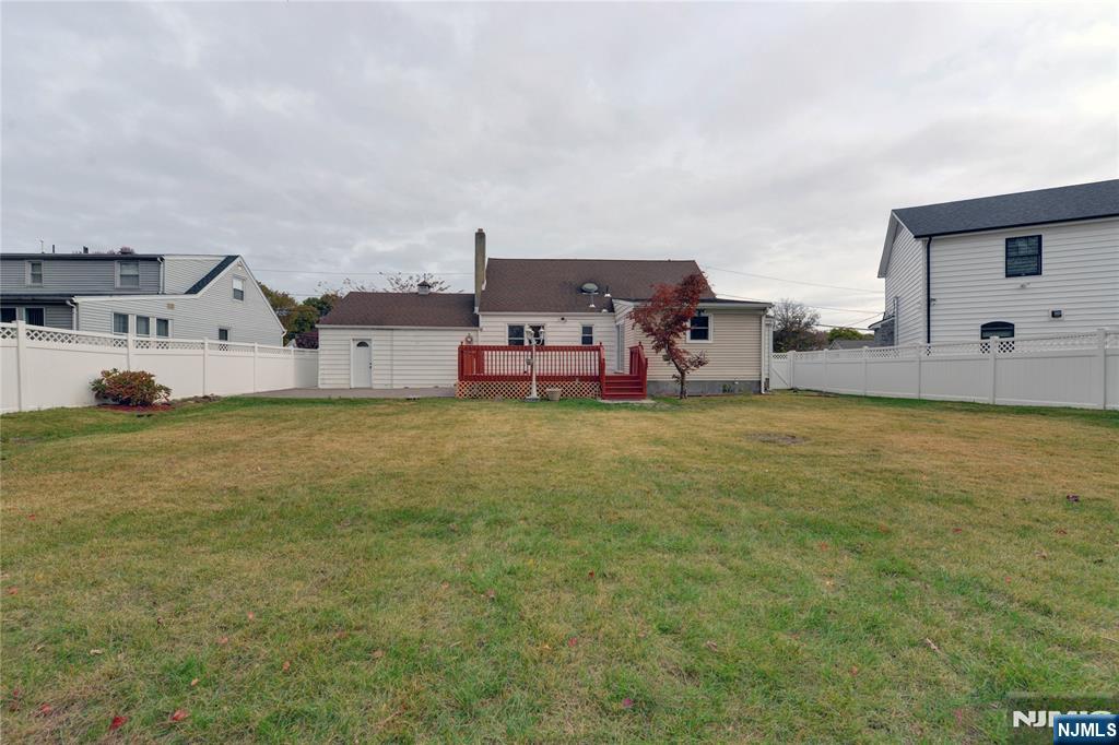 Homes for sale in Totowa, NJ | 29 Winifred Dr, Totowa, NJ 07512 | MLS# 25041669