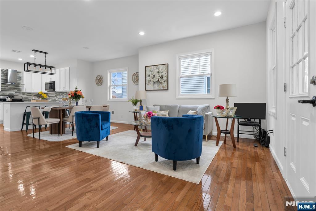 Homes for sale in Roselle, NJ | 1107 Drake Ave, Roselle, NJ 07203 | MLS# 25041680