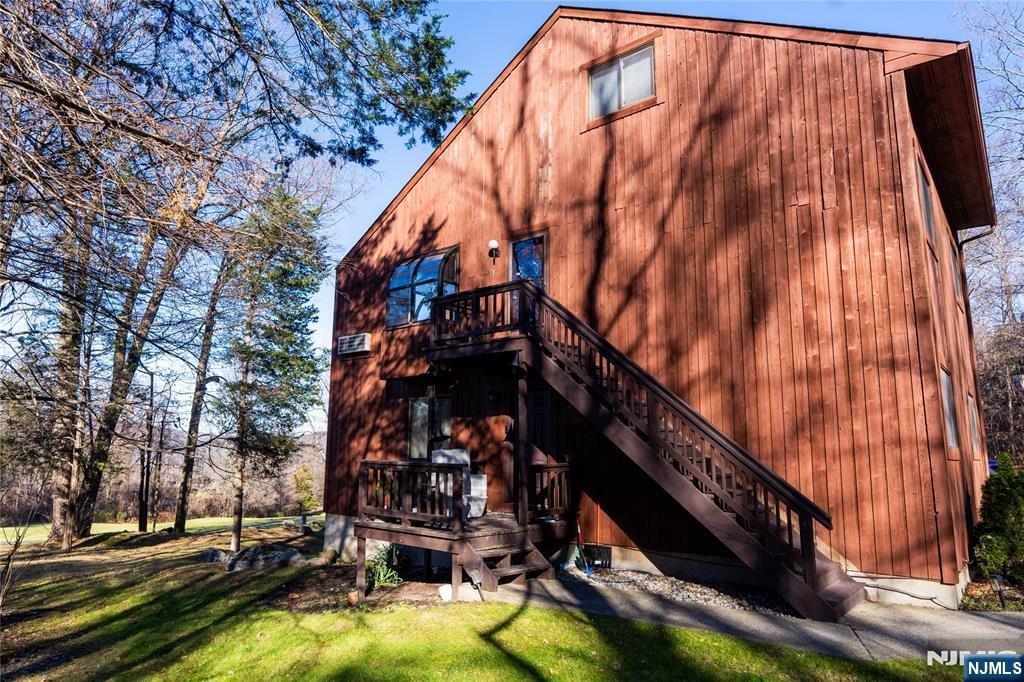 Homes for sale in Vernon, NJ | 10 Augusta Dr #12, Vernon, NJ 07462 | MLS# 25041692