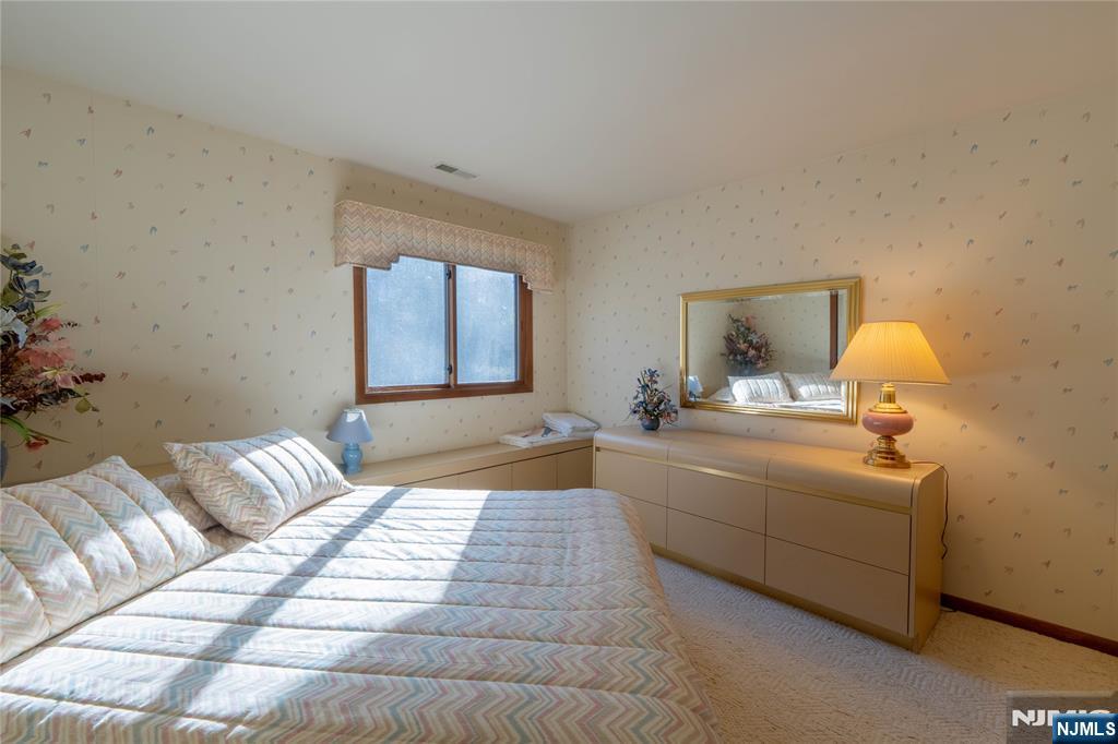 Homes for sale in Vernon, NJ | 10 Augusta Dr #12, Vernon, NJ 07462 | MLS# 25041692