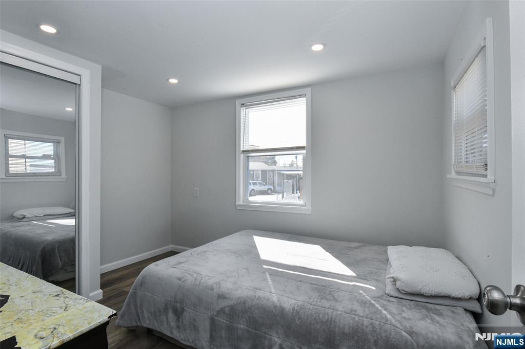 Homes for sale in Moonachie, NJ | 34 Helen Dr, Moonachie, NJ 07074 | MLS# 25041729