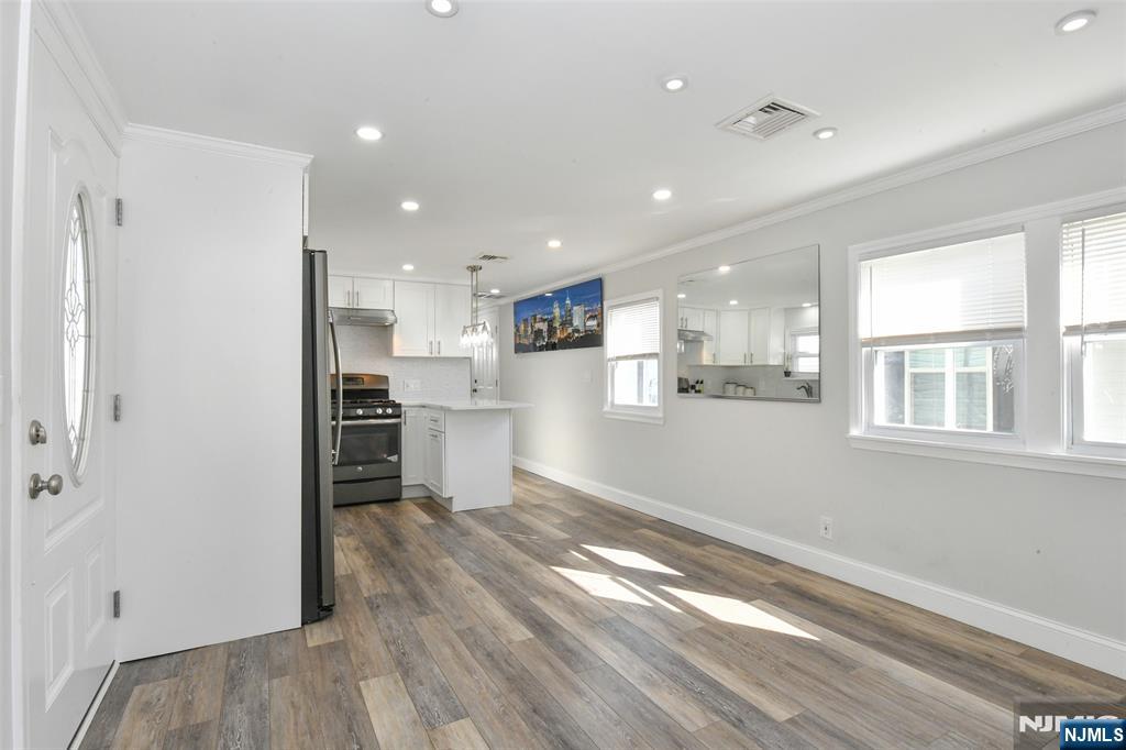 Homes for sale in Moonachie, NJ | 34 Helen Dr, Moonachie, NJ 07074 | MLS# 25041729