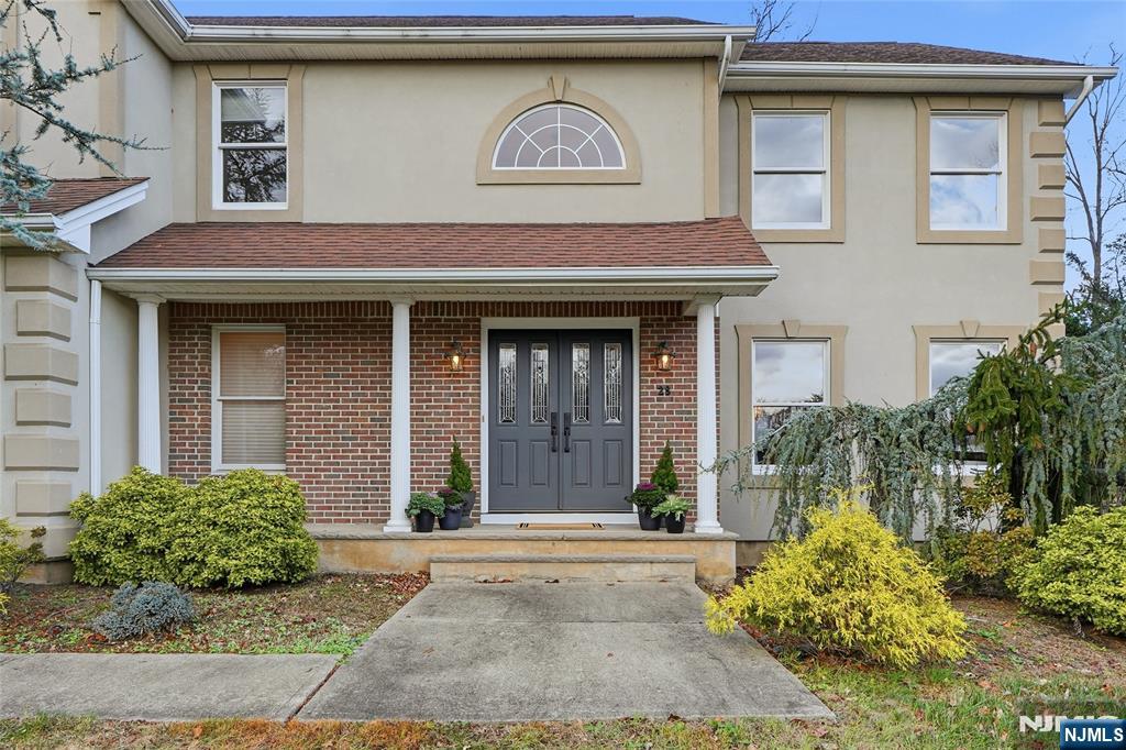 Homes for sale in West Orange, NJ | 28 Mcguire Dr, West Orange, NJ 07052 | MLS# 25041751