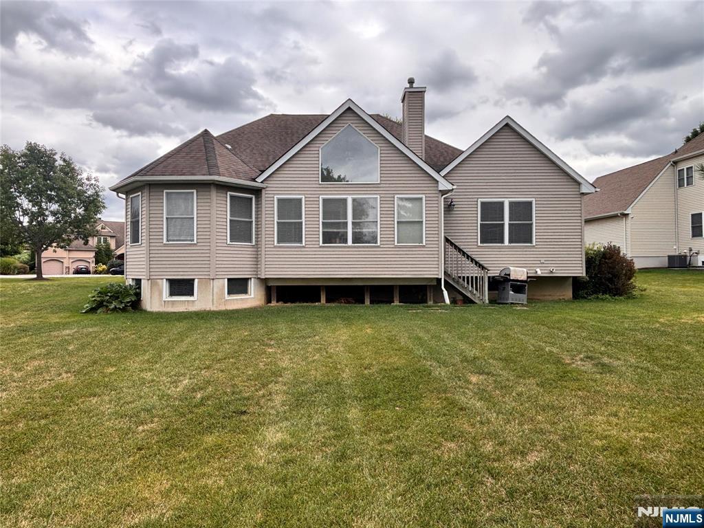 Homes for sale in Hamburg, NJ | 5 Little Tarn Ct, Hamburg, NJ 07419 | MLS# 25041759