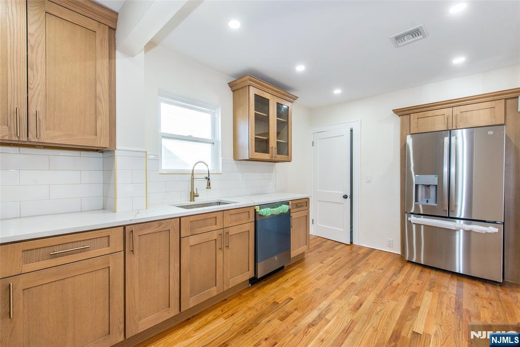 Homes for sale in Maplewood, NJ | 79 Essex Ave, Maplewood, NJ 07040 | MLS# 25041768