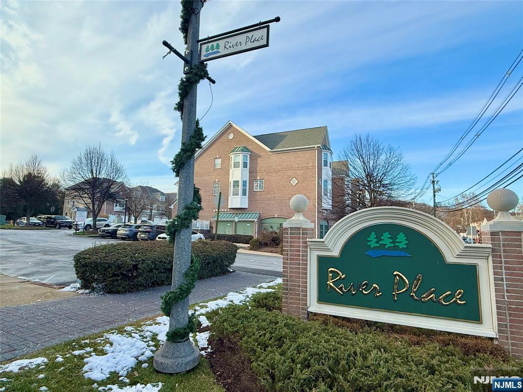 Homes for sale in Butler Borough, NJ | 401 River Pl, Butler Borough, NJ 07405 | MLS# 25041787