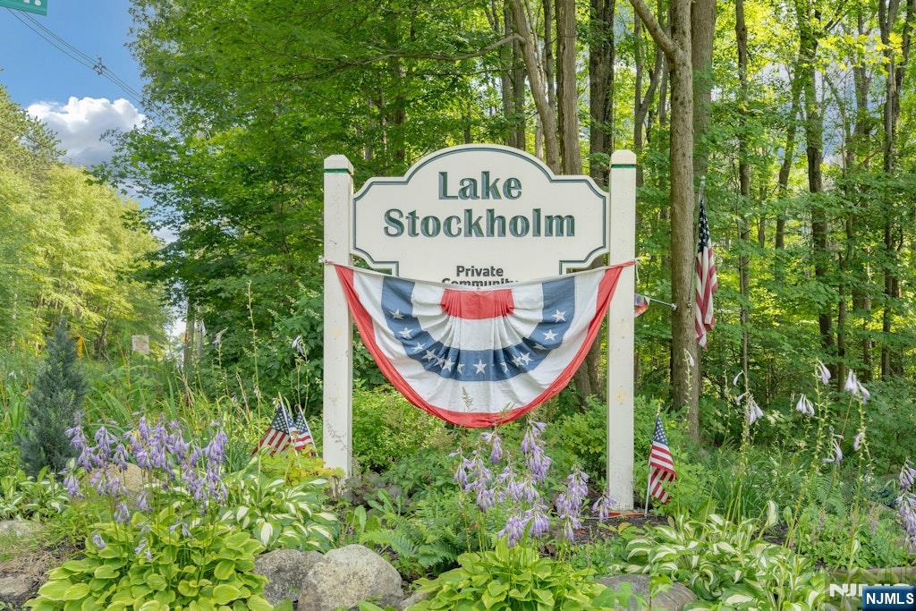 Homes for sale in Hardyston, NJ | 19 Fernwood Ave, Hardyston, NJ 07460 | MLS# 25041816