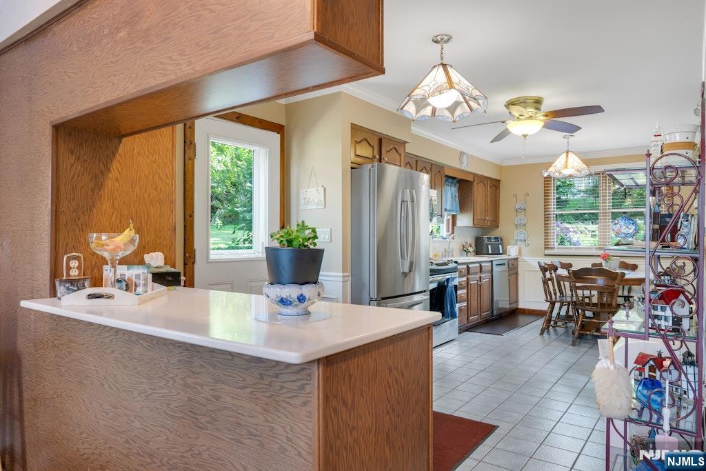 Homes for sale in Hardyston, NJ | 19 Fernwood Ave, Hardyston, NJ 07460 | MLS# 25041816