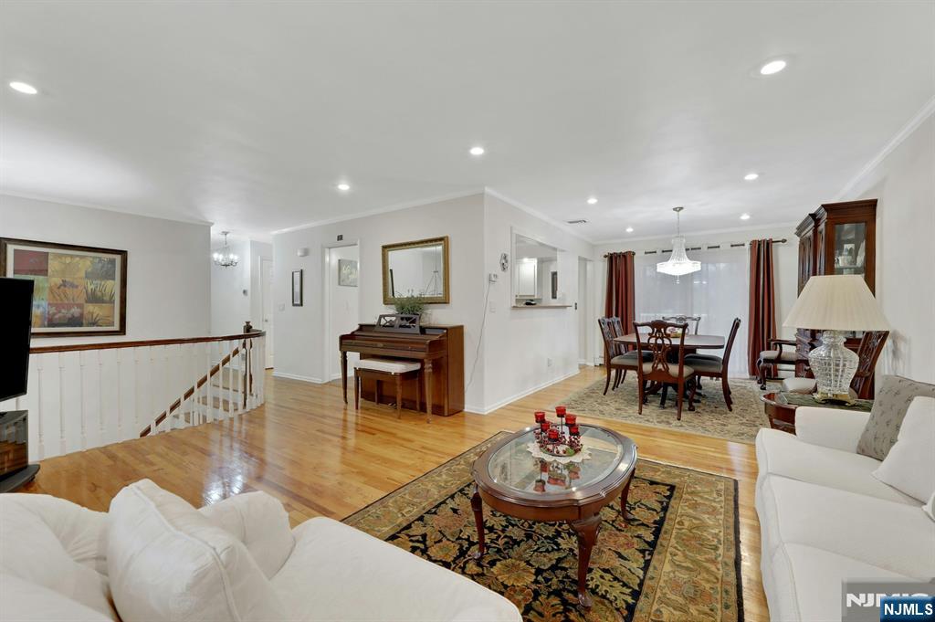 Homes for sale in Twp Of Washington, NJ | 1977 Glen Ave, Twp Of Washington, NJ 07676 | MLS# 25041875