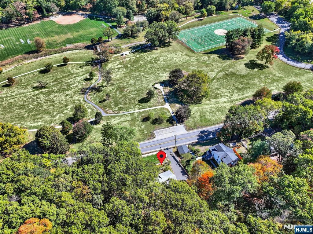 Homes for sale in Hawthorne, NJ | 370 Goffle Rd, Hawthorne, NJ 07506 | MLS# 25041911