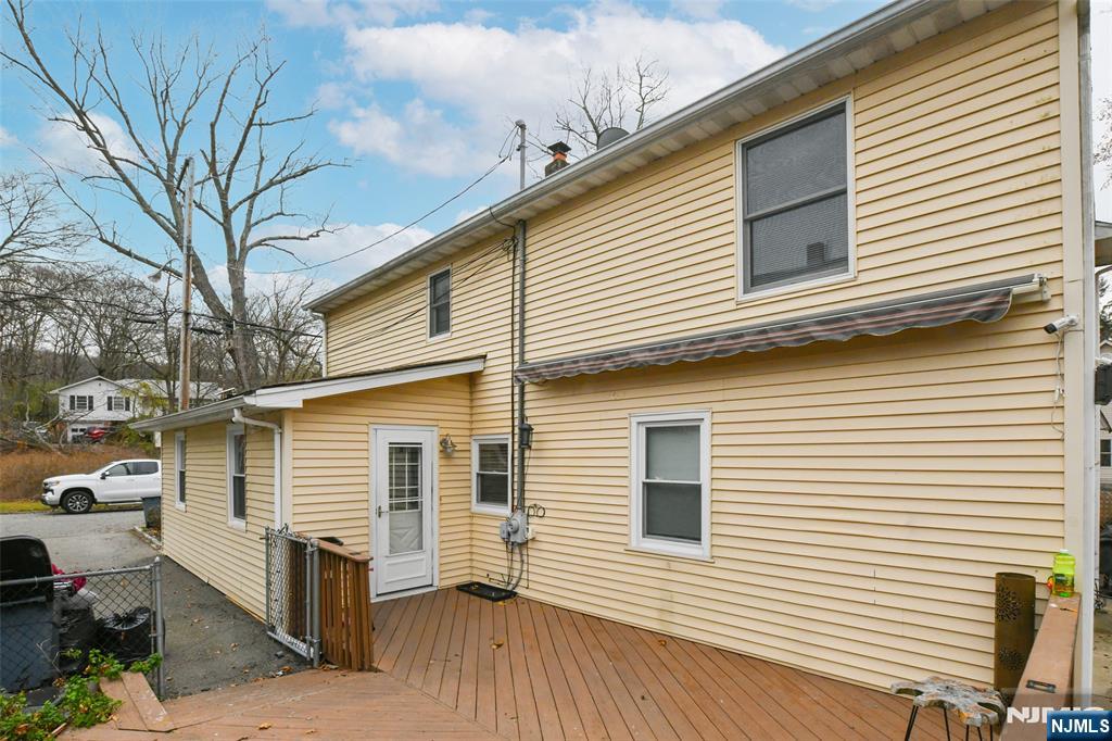 Homes for sale in Wanaque, NJ | 32 Grove St, Wanaque, NJ 07465 | MLS# 25042109