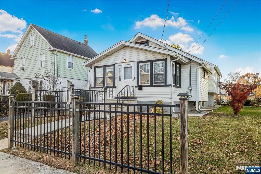 Homes for sale in Plainfield, NJ | 1123 1125 3rd St, Plainfield, NJ 07062 | MLS# 25042148