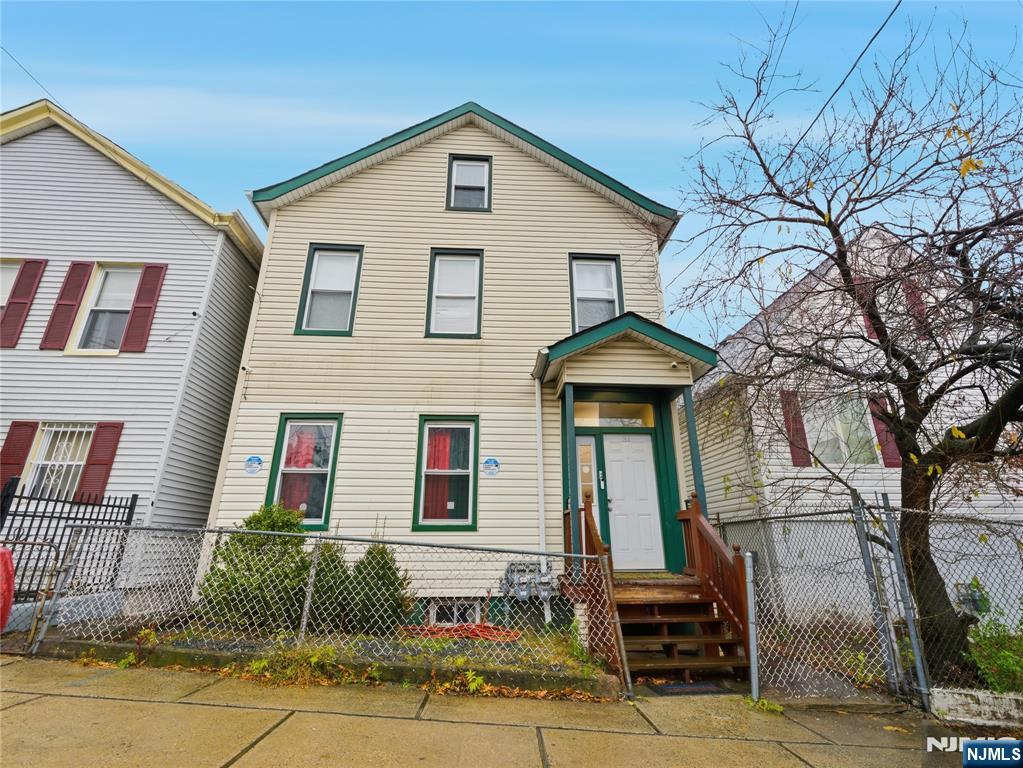 Homes for sale in Paterson, NJ | 31 Dover St, Paterson, NJ 07501 | MLS# 25042155