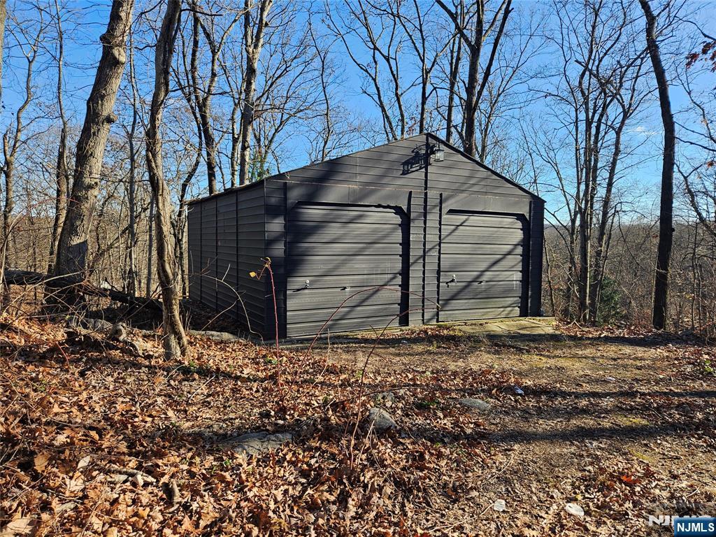 Homes for sale in Wanaque, NJ | 3 Elm St, Wanaque, NJ 07420 | MLS# 25042159