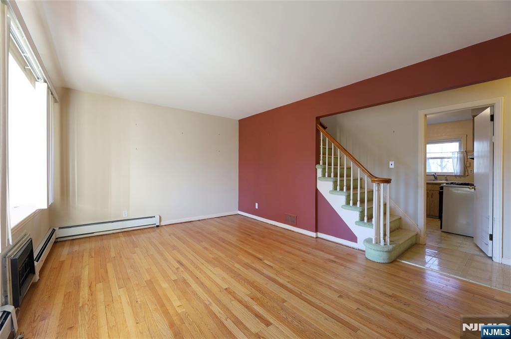 Homes for sale in Fair Lawn, NJ | 9-14 Essex Pl, Fair Lawn, NJ 07410 | MLS# 25042247