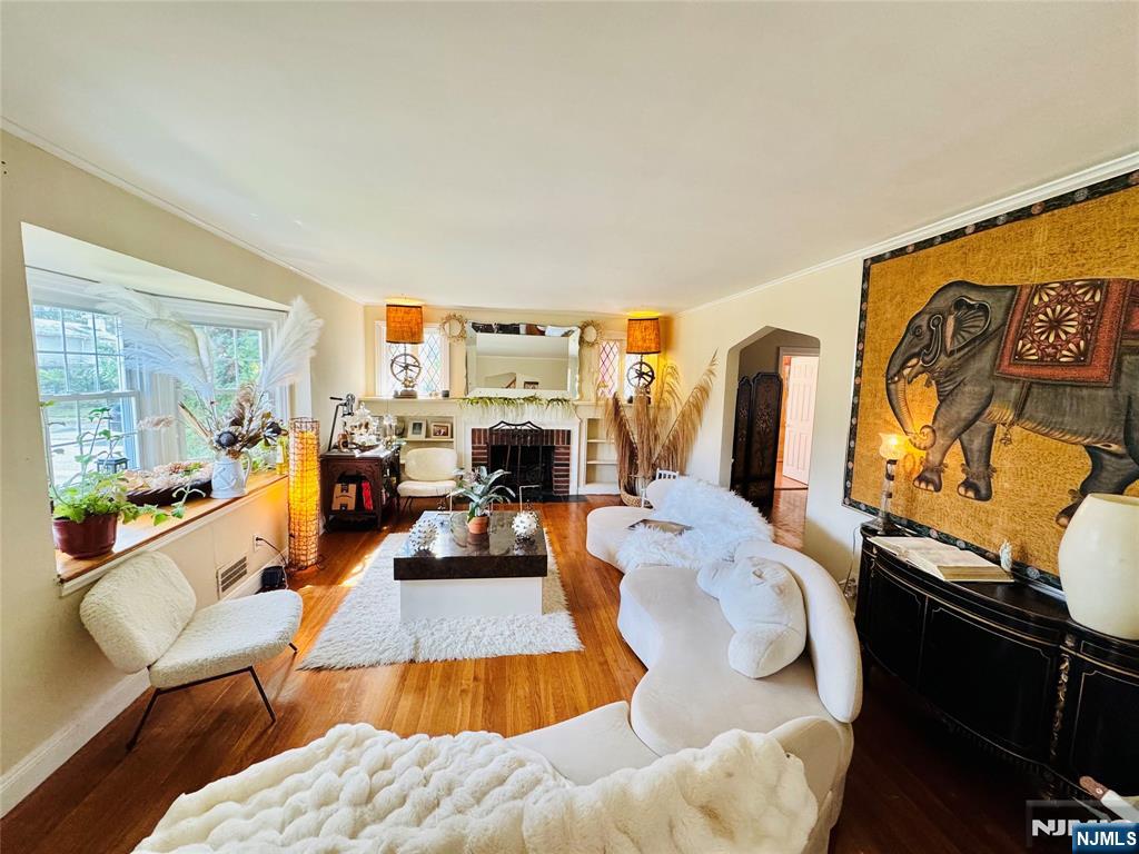 Homes for sale in Paterson, NJ | 419-421 19Th Ave, Paterson, NJ 07504 | MLS# 25042252