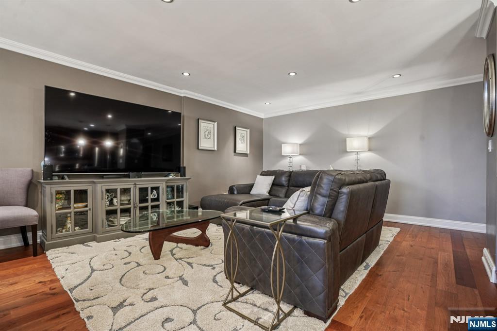 Homes for sale in Hackensack, NJ | 301 Beech #12E, Hackensack, NJ 07601 | MLS# 25042262