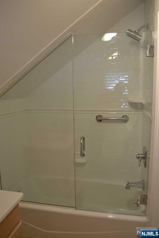 Full Bath (SOT)File Photo