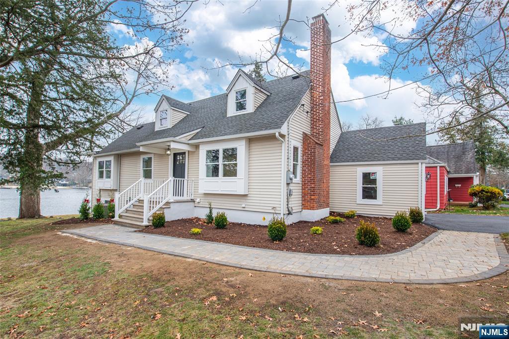 $999,999 Cape Cod
