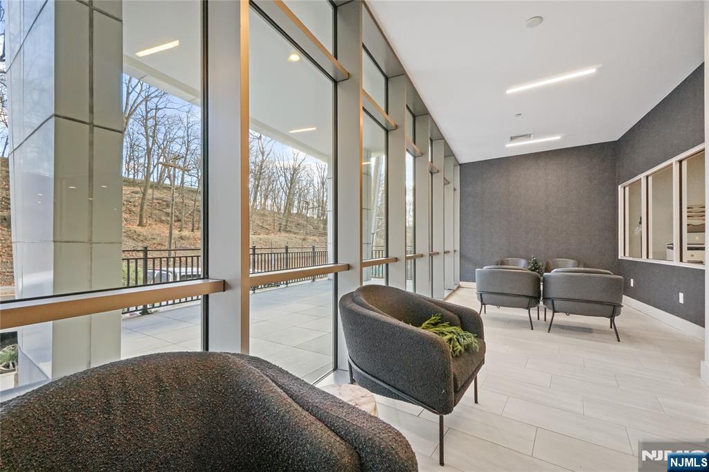 69 Main, #1502, Fort Lee, NJ 07024 Listing Photo  25