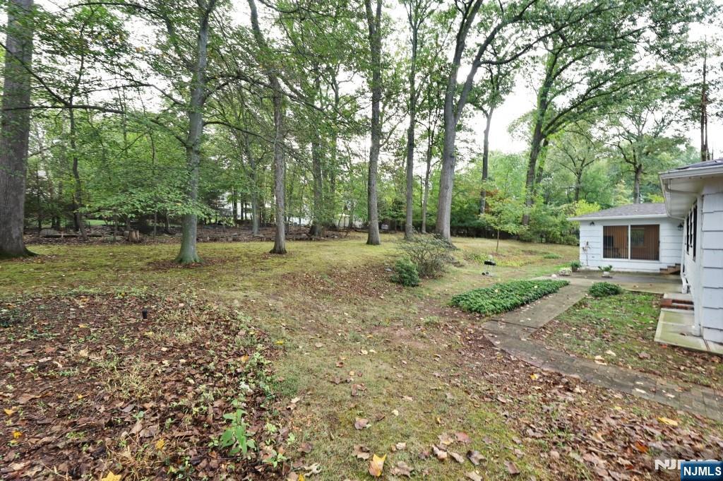 Homes for sale in Twp Of Washington, NJ | 83 Hampshire Rd, Twp Of Washington, NJ 07676 | MLS# 25042472