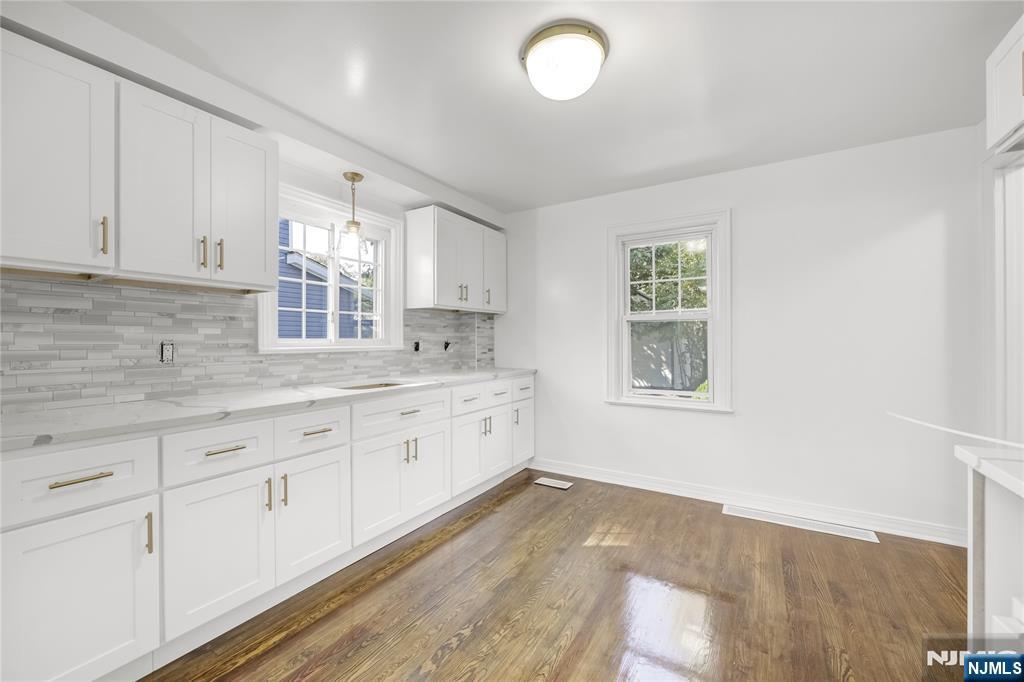221 Paterson, Midland Park, NJ 07432 Listing Photo  11
