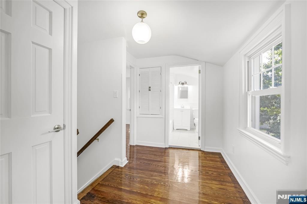 221 Paterson, Midland Park, NJ 07432 Listing Photo  19