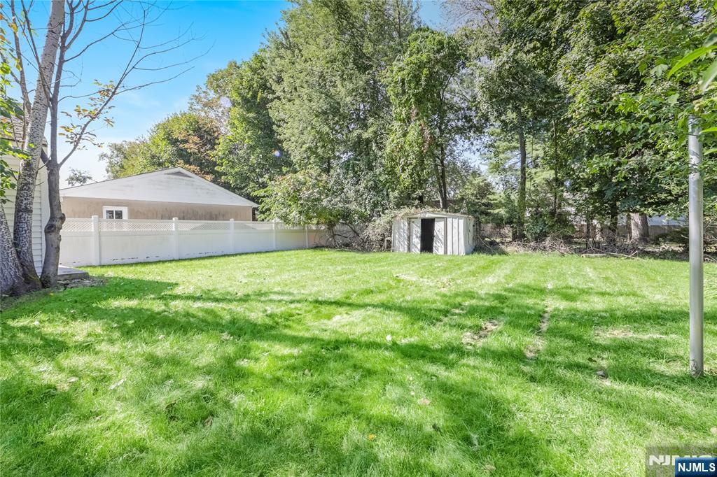 221 Paterson, Midland Park, NJ 07432 Listing Photo  23