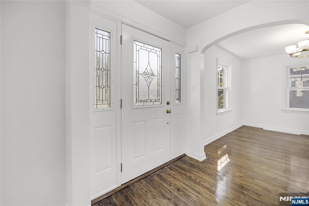 221 Paterson, Midland Park, NJ 07432 Listing Photo  4