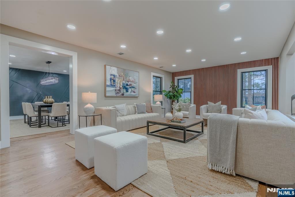 Homes for sale in Ridgewood, NJ | 547 Highland Ave, Ridgewood, NJ 07450 | MLS# 25042628