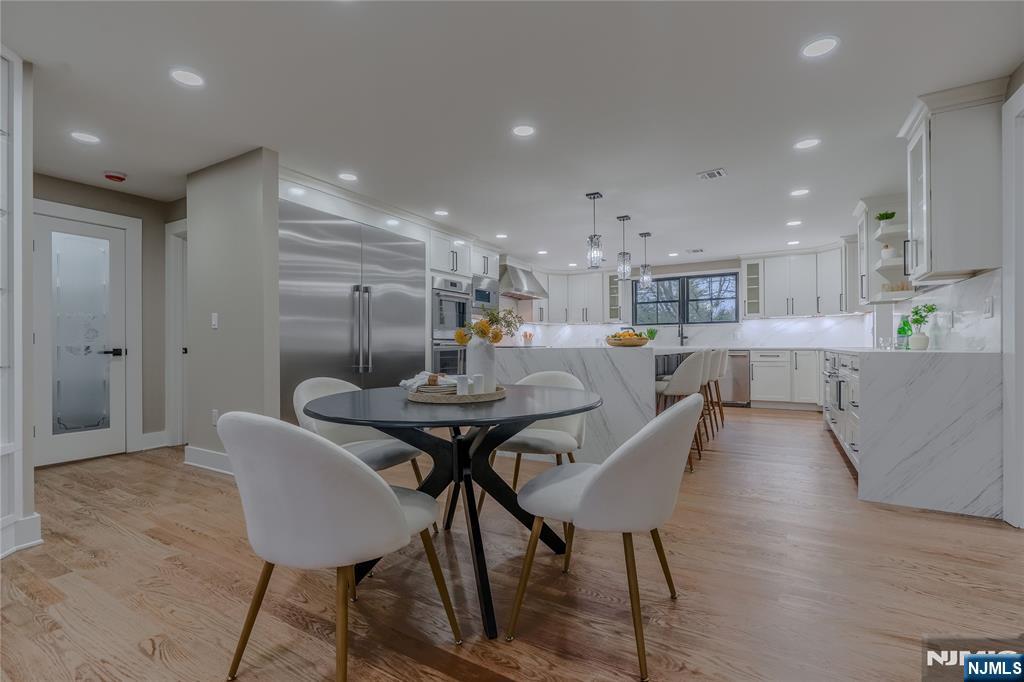 Homes for sale in Ridgewood, NJ | 547 Highland Ave, Ridgewood, NJ 07450 | MLS# 25042628