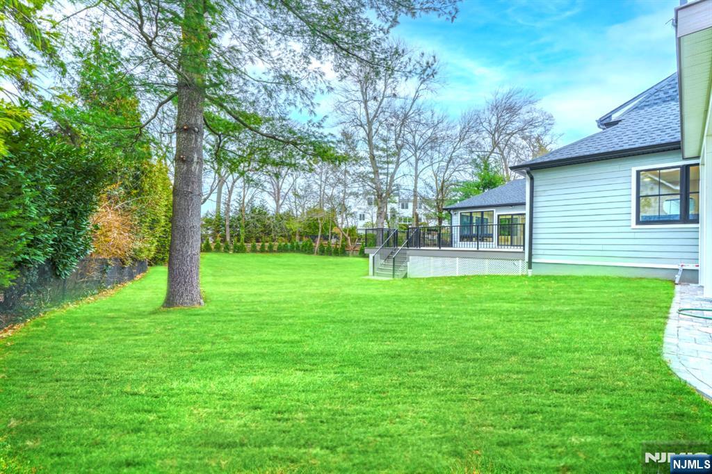 Homes for sale in Ridgewood, NJ | 547 Highland Ave, Ridgewood, NJ 07450 | MLS# 25042628