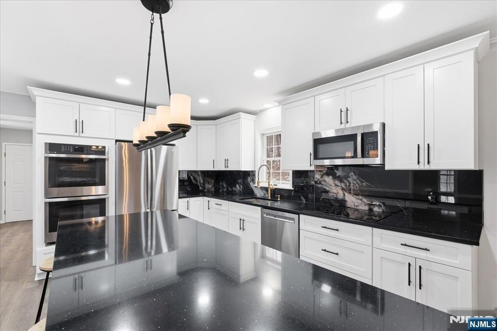 Homes for sale in West Milford, NJ | 611 Snake Den Rd, West Milford, NJ 07480 | MLS# 25042749