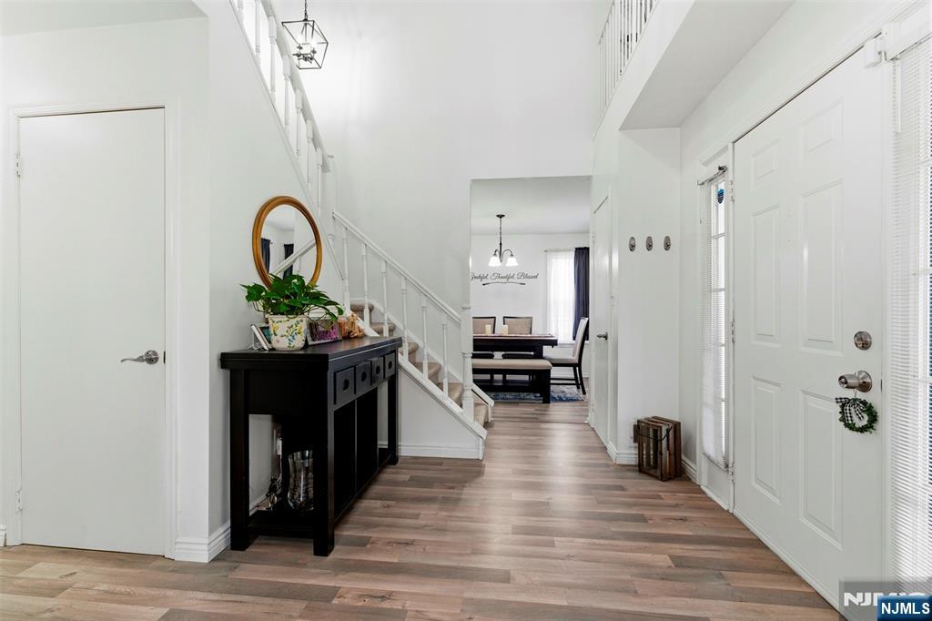 Homes for sale in Hamburg, NJ | 14 Willow Cir #706, Hamburg, NJ 07419 | MLS# 25042754