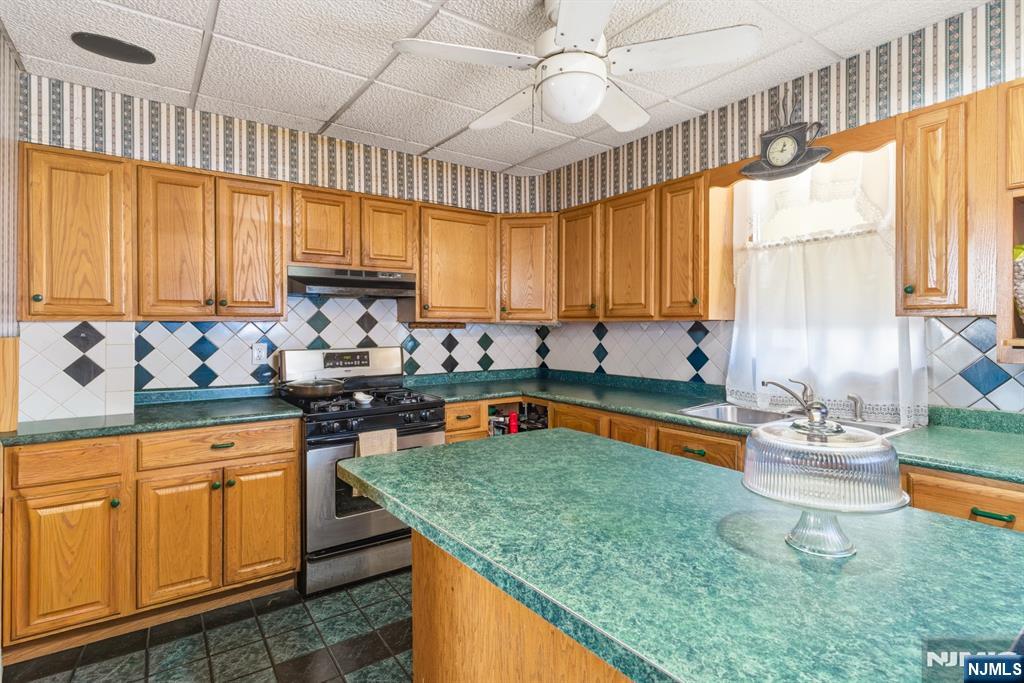 Homes for sale in Paterson, NJ | 130-132 Lily St, Paterson, NJ 07522 | MLS# 25042777