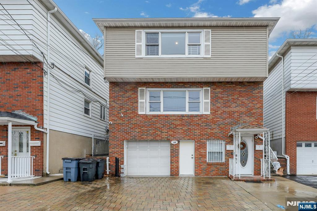 Homes for sale in North Arlington, NJ | 160 River Rd, North Arlington, NJ 07031 | MLS# 25042807