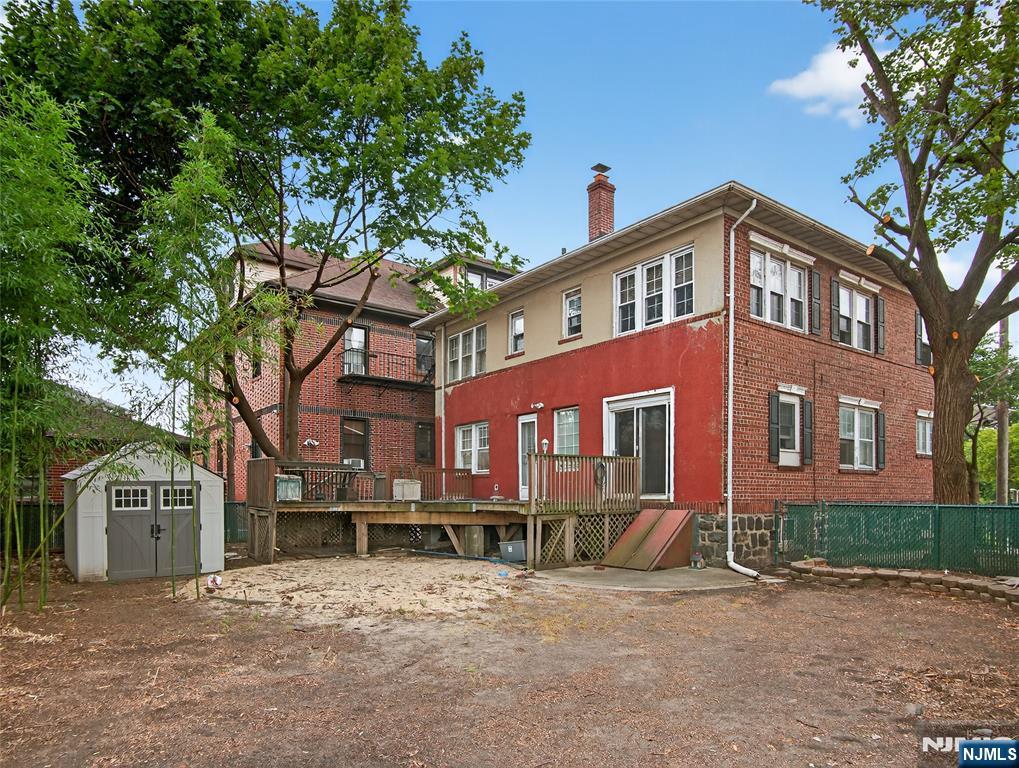 Homes for sale in Fairview, NJ | 307 Fairview Ave, Fairview, NJ 07022 | MLS# 25042823