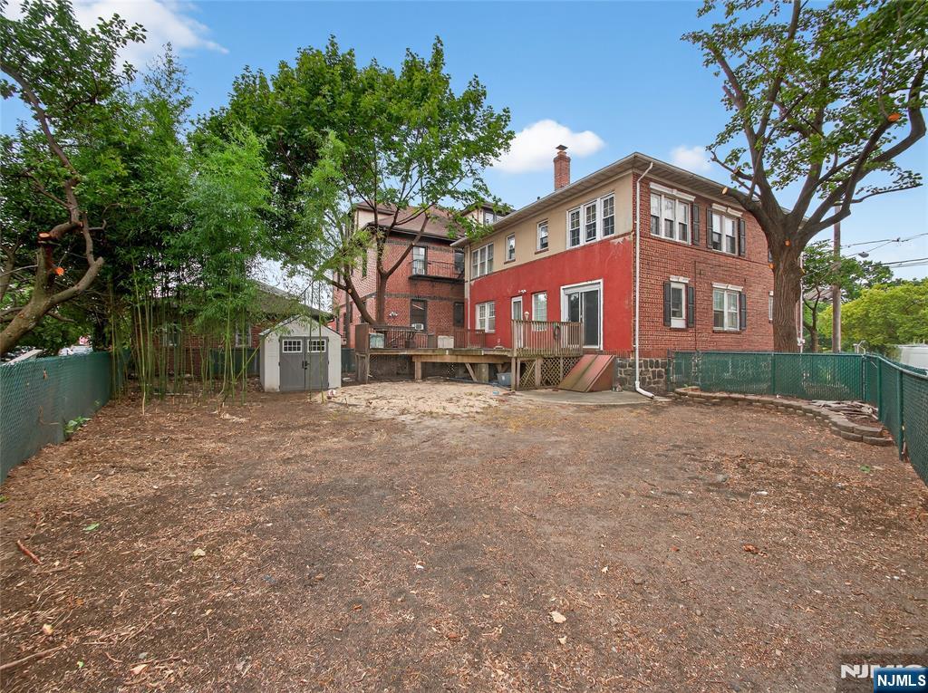 Homes for sale in Fairview, NJ | 307 Fairview Ave, Fairview, NJ 07022 | MLS# 25042823