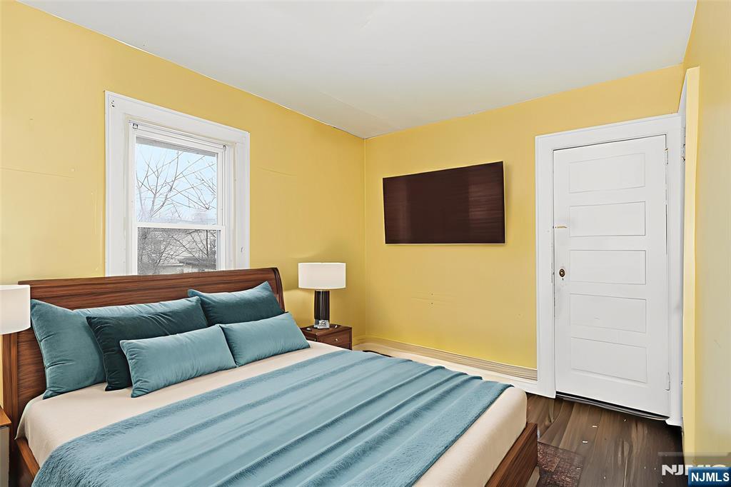 Homes for sale in Newark, NJ | 277 Meeker Ave, Newark, NJ 07112 | MLS# 25042829