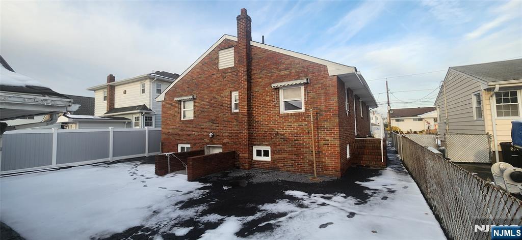 Homes for sale in Lyndhurst, NJ | 230 New St, Lyndhurst, NJ 07071 | MLS# 25042901