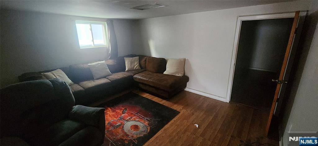 Homes for sale in Lyndhurst, NJ | 230 New St, Lyndhurst, NJ 07071 | MLS# 25042901