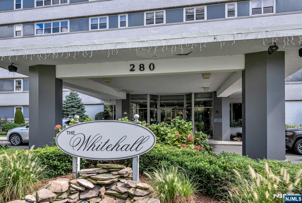 Homes for sale in Hackensack, NJ | 280 Prospect Ave #1B, Hackensack, NJ 07601 | MLS# 25042991