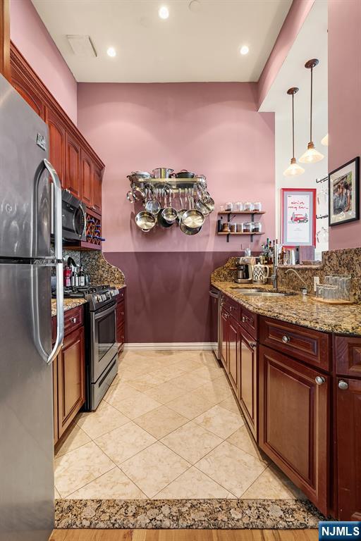 Homes for sale in Weehawken, NJ | 518-536 Gregory Ave #C301, Weehawken, NJ 07086 | MLS# 25043038